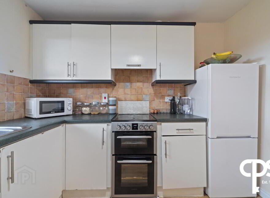 48 Ardenlee Crescent, Belfast, BT6 8QT
