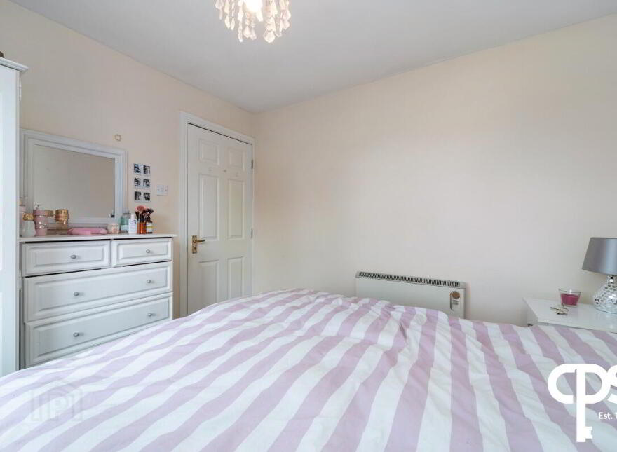 48 Ardenlee Crescent, Belfast, BT6 8QT