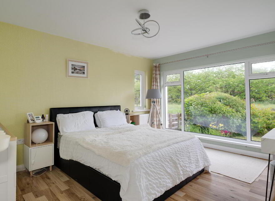 7 Thornhill, Bangor, BT19 1RD