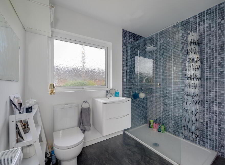 7 Thornhill, Bangor, BT19 1RD