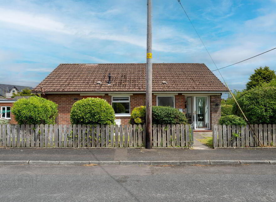 7 Thornhill, Bangor, BT19 1RD