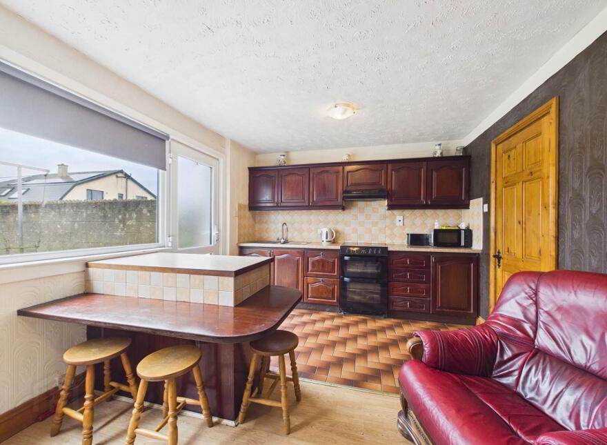 43 Woodland Grove, Cork Road, X91XR5E