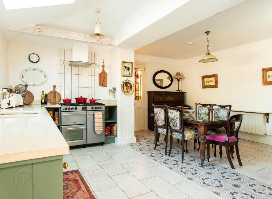 The Old Barracks, Church Road, Durrus, P75FY76
