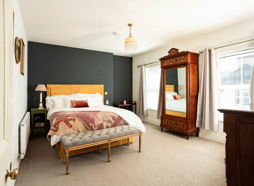 The Old Barracks, Church Road, Durrus, P75FY76
