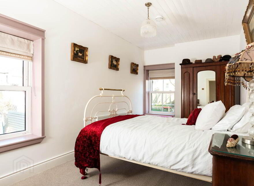 The Old Barracks, Church Road, Durrus, P75FY76