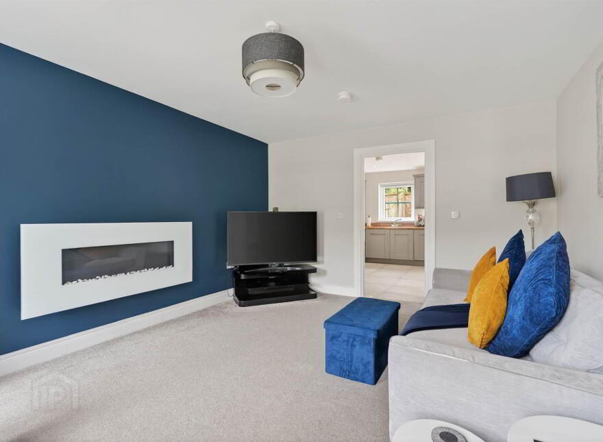 48 River Hill Road, Newtownards, BT23 7GT
