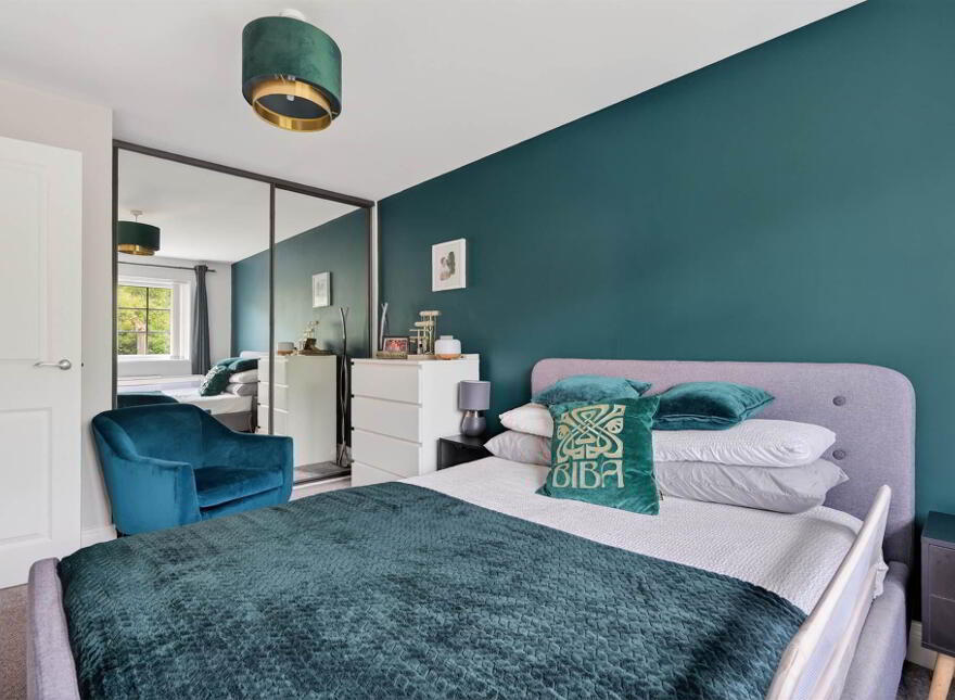 48 River Hill Road, Newtownards, BT23 7GT