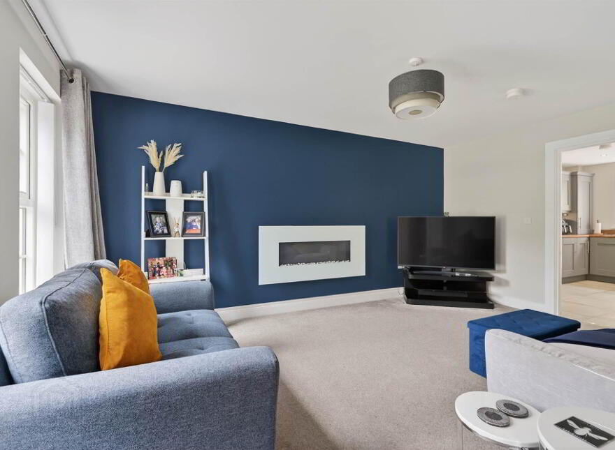 48 River Hill Road, Newtownards, BT23 7GT