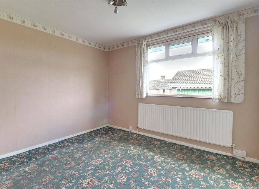 1 Rose Park, Newtownards, BT23 8HQ