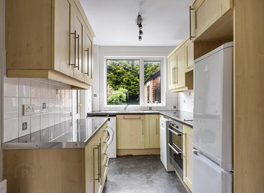 20 Gilnahirk Park, Belfast, BT5 7DX