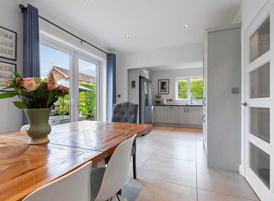 16 Lynne Avenue, Bangor, BT19 1NZ