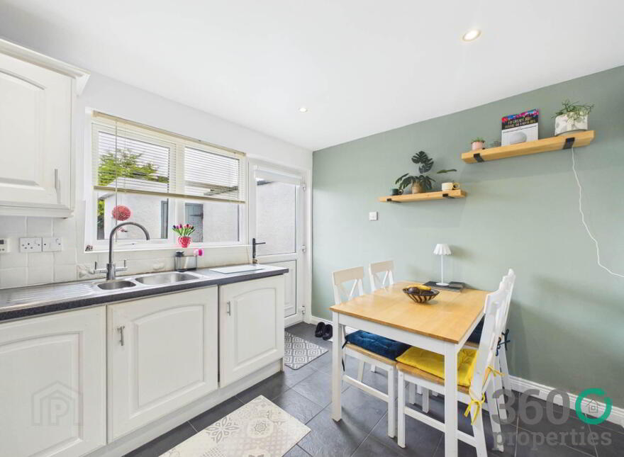 34 Royal Court, Ballymena, BT42 1HT