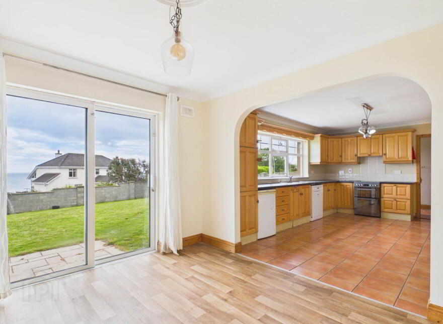 33 Carrigeenlea, Tramore, X91NP28