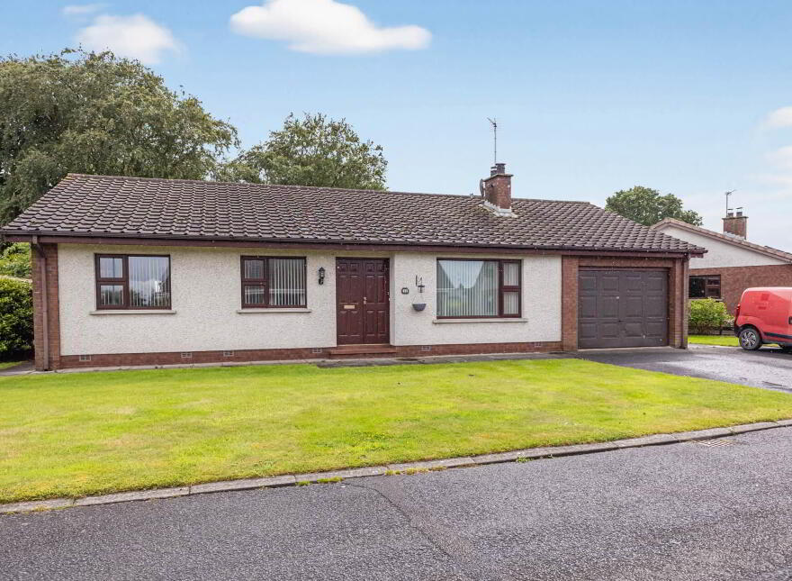 11 Oldfort Gardens, Moira, BT67 0QB