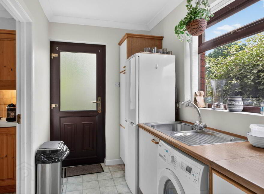 11 Oldfort Gardens, Moira, BT67 0QB