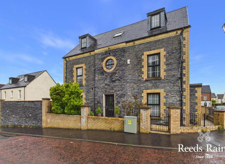 99 Blackrock Square, Newtownabbey, BT36 4NS