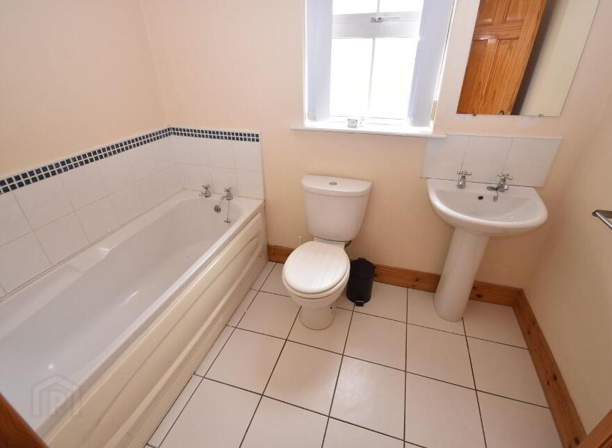 50 Carraig Craobh, Crievesmith, Letterkenny, F92WY2A