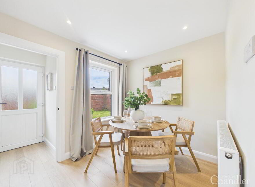 285 Albertbridge Road, Belfast, BT5 4PY