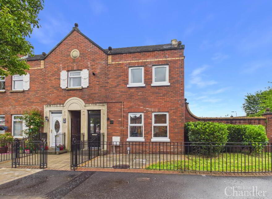 285 Albertbridge Road, Belfast, BT5 4PY