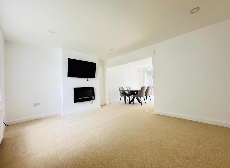 5 Abbots Gardens, Doagh Road, Newtownabbey, BT37 9QZ