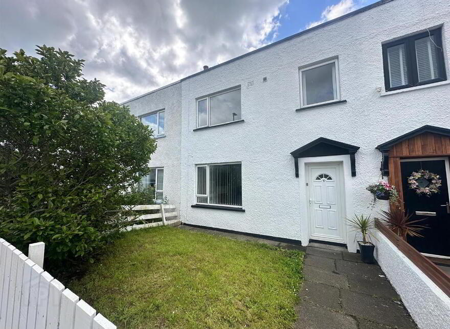 5 Abbots Gardens, Doagh Road, Newtownabbey, BT37 9QZ