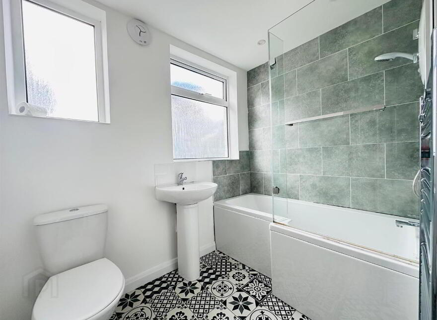 5 Abbots Gardens, Doagh Road, Newtownabbey, BT37 9QZ