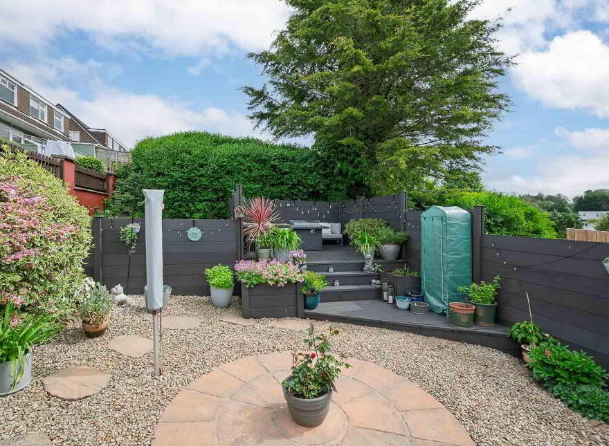 24 Glenaan Avenue, Dunmurry, Belfast, BT17 9AU