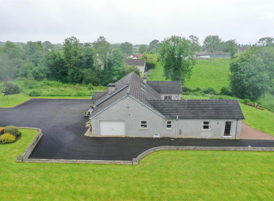 3 Lower Road, Glenavy, BT29 4NN