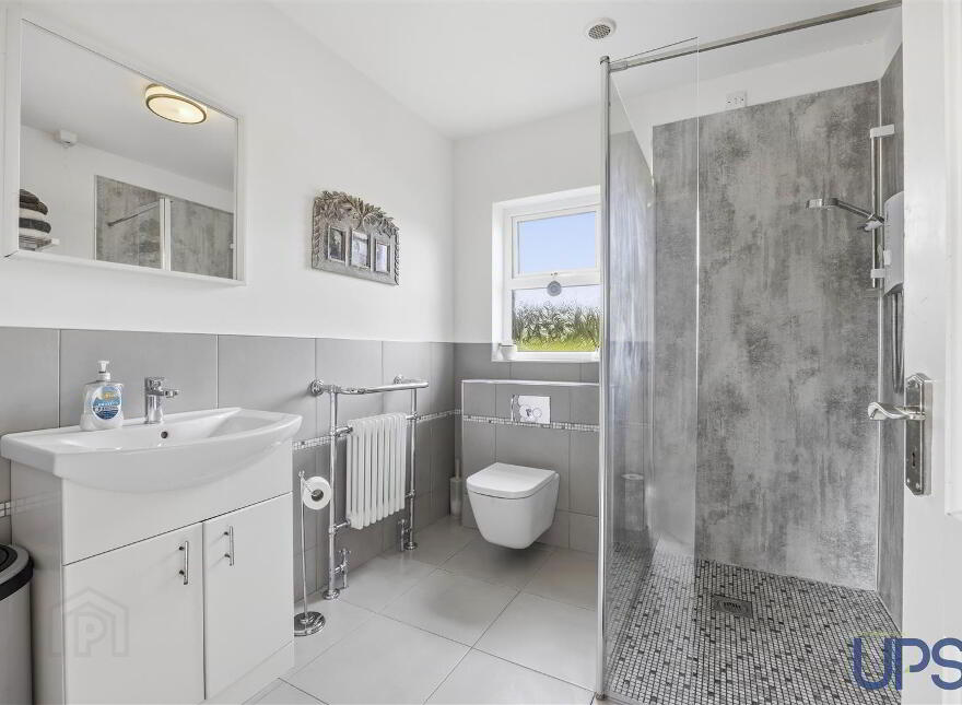 3 Lower Road, Glenavy, BT29 4NN