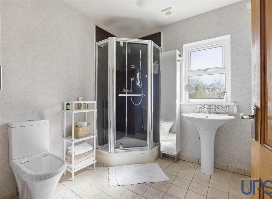 3 Lower Road, Glenavy, BT29 4NN