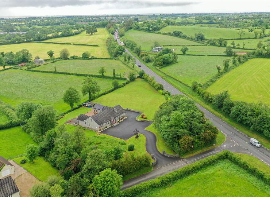 3 Lower Road, Glenavy, BT29 4NN