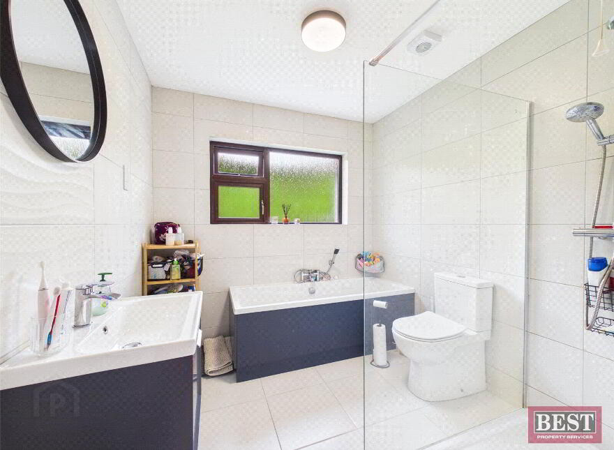 26 Avoca Lawn, Warrenpoint, BT34 3RJ