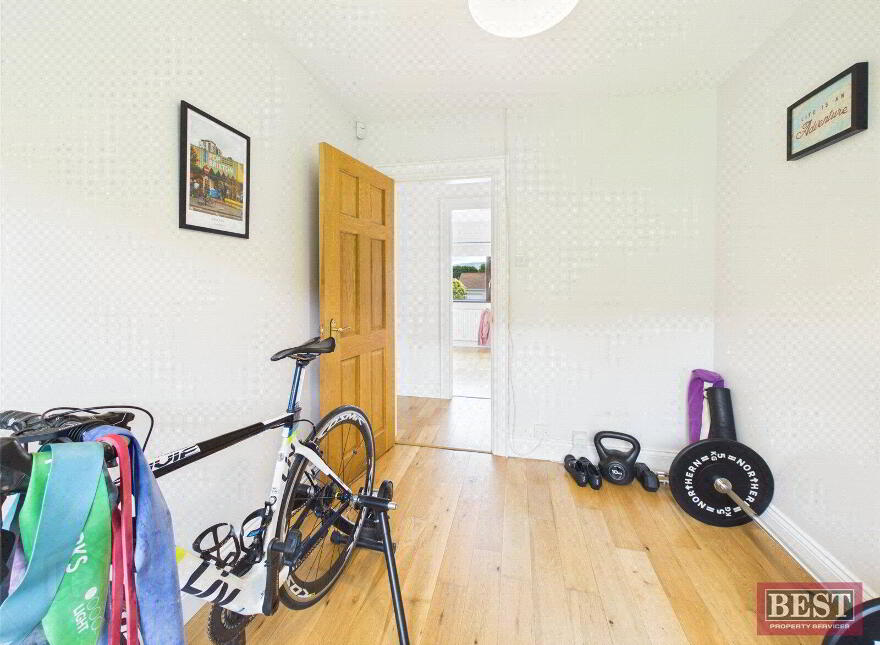 26 Avoca Lawn, Warrenpoint, BT34 3RJ