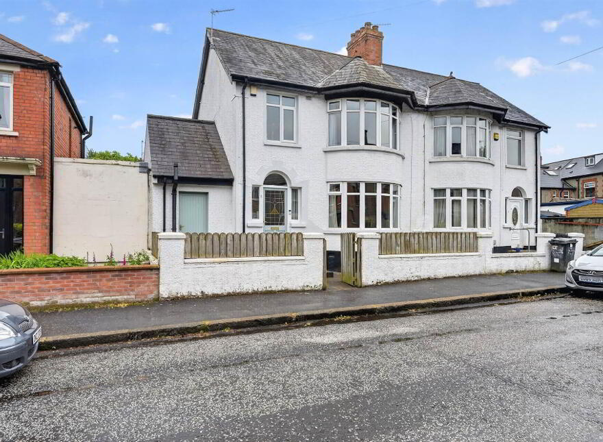 3 Ravensdene Park, Belfast, BT6 0DA