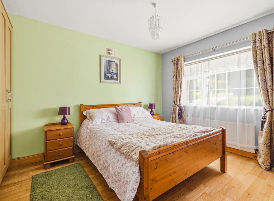 Hillview, Ballymaghroe, Knockananna, Y14YP94