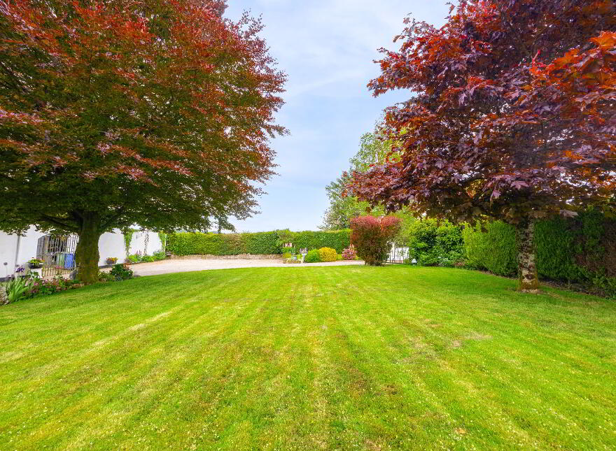 Hillview, Ballymaghroe, Knockananna, Y14YP94