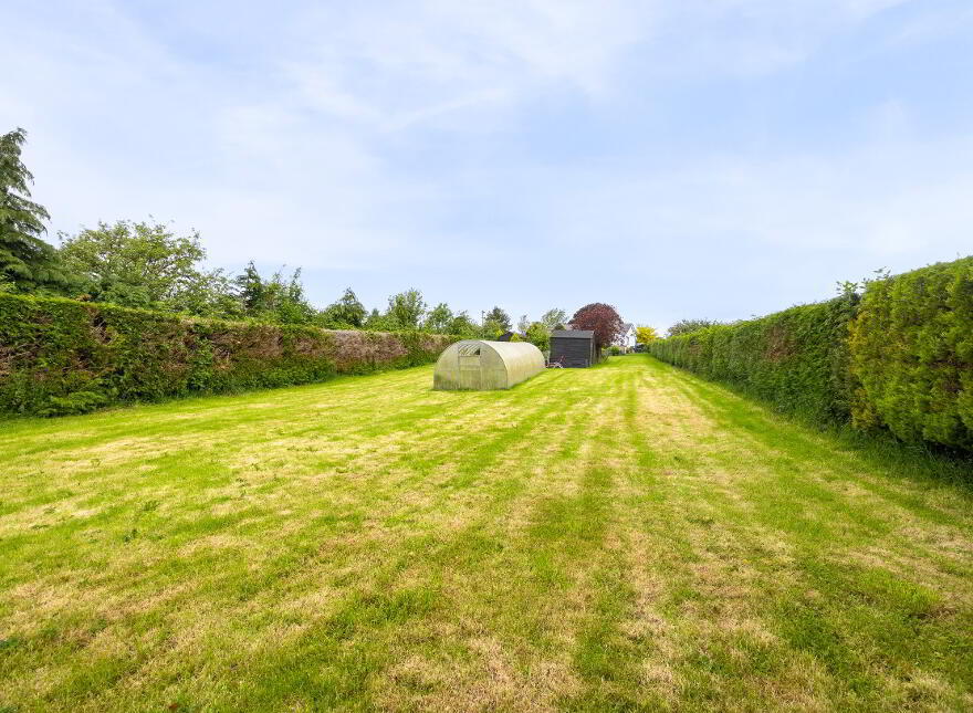 Hillview, Ballymaghroe, Knockananna, Y14YP94
