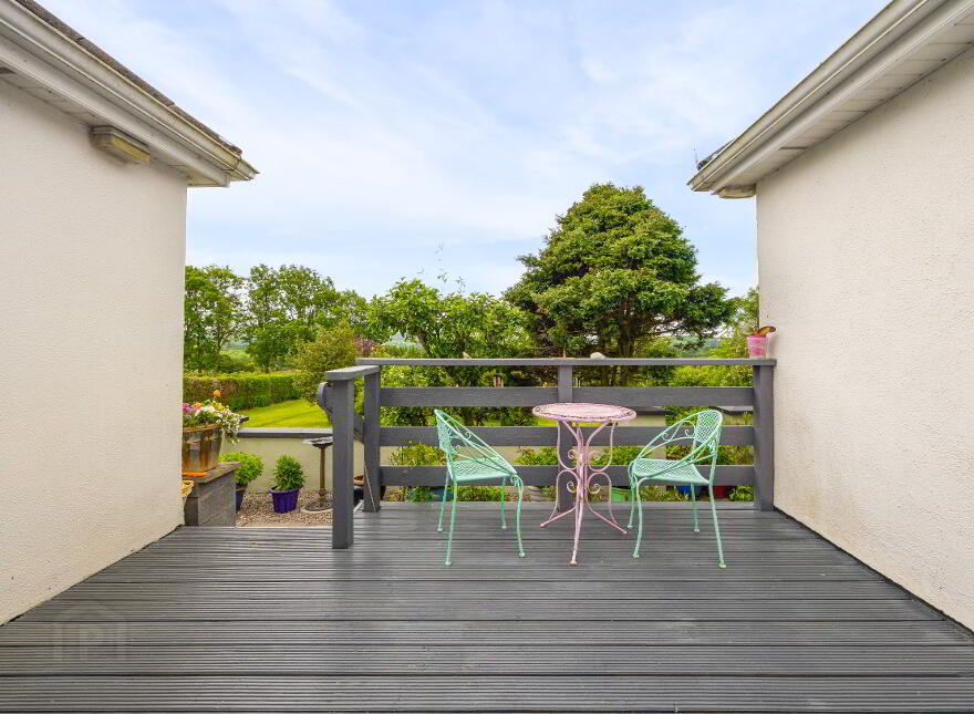 Hillview, Ballymaghroe, Knockananna, Y14YP94