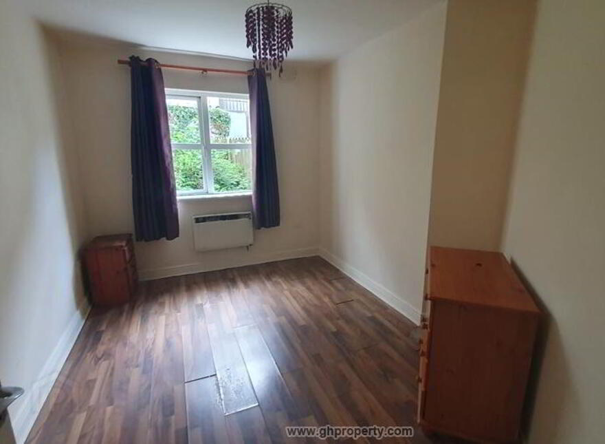 Apt, 3 The Archways, Bridge Street, Carrick On Shannon, N41XH64