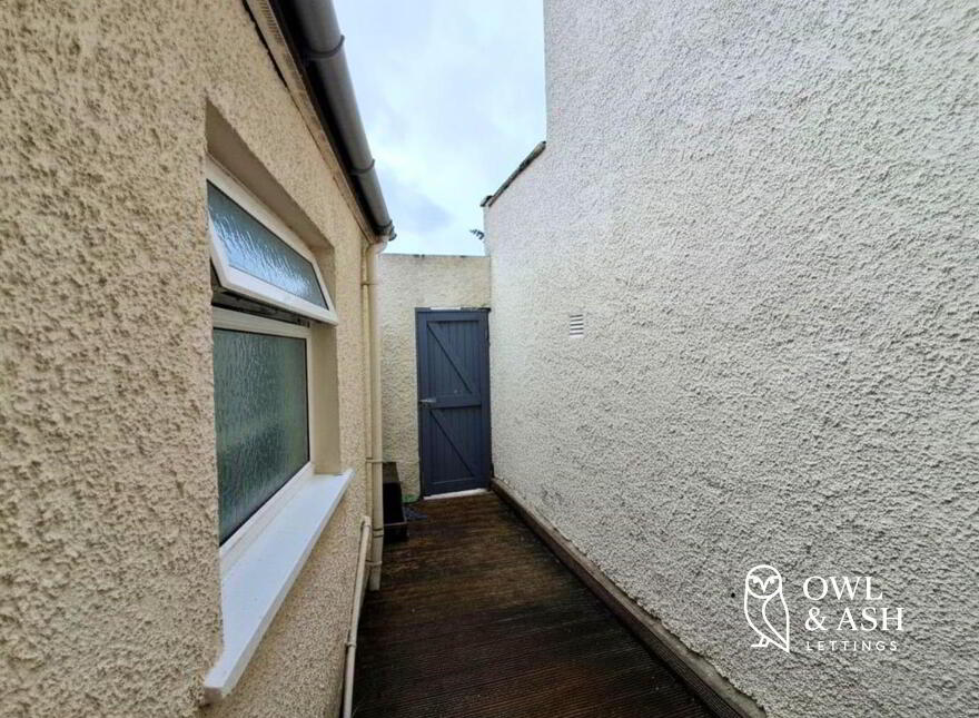 63 London Street, Belfast, BT6 8EN
