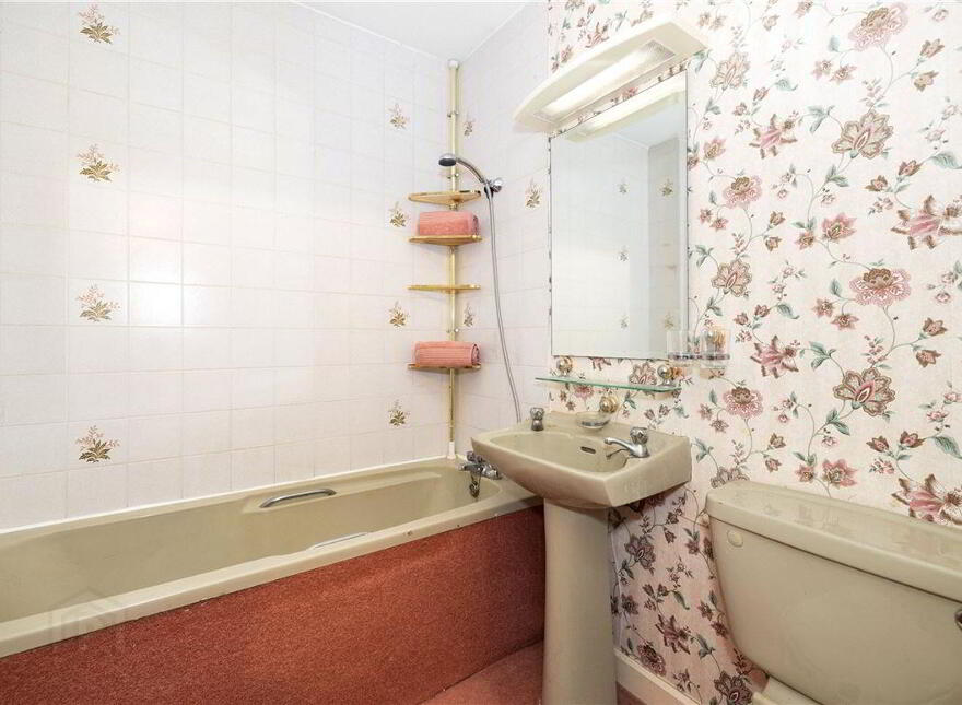 32 The Sycamores, Stradbrook Hill, Blackrock, Dublin, A94V066