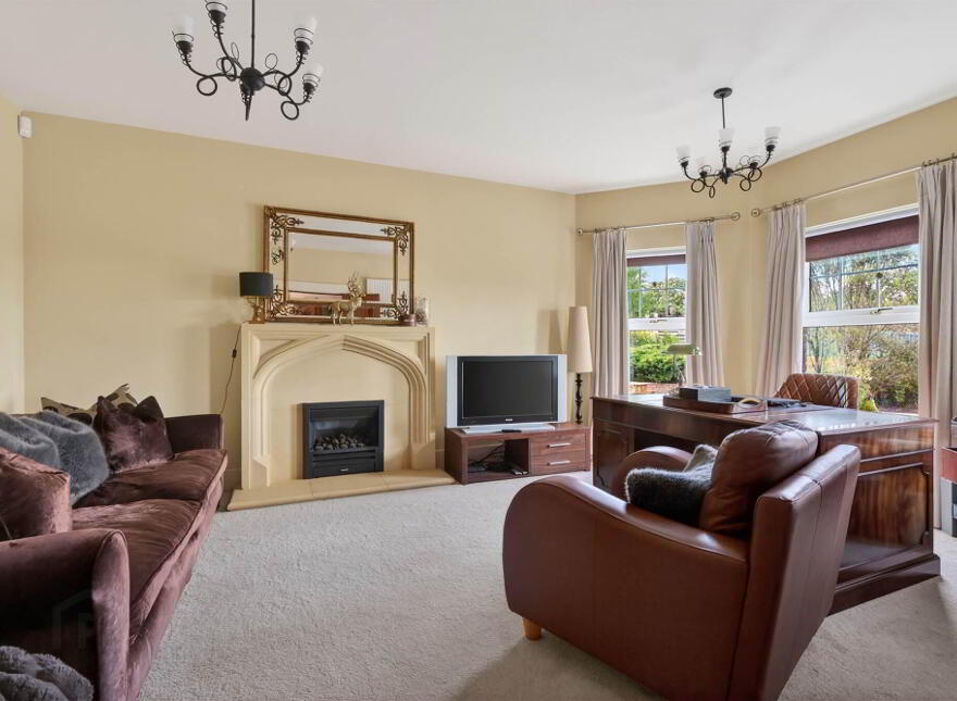 60 Tullyhubbert Road, Ballygowan, Newtownards, BT23 6LY