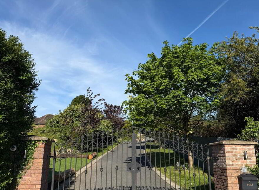60 Tullyhubbert Road, Ballygowan, Newtownards, BT23 6LY