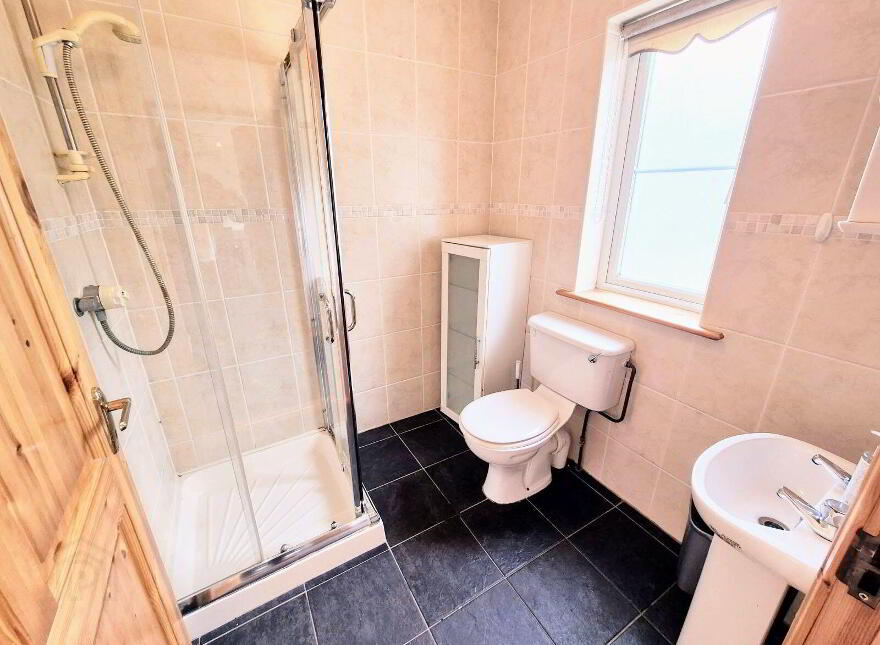 22 Clooneen Park, Manorhamilton, F91T9W6