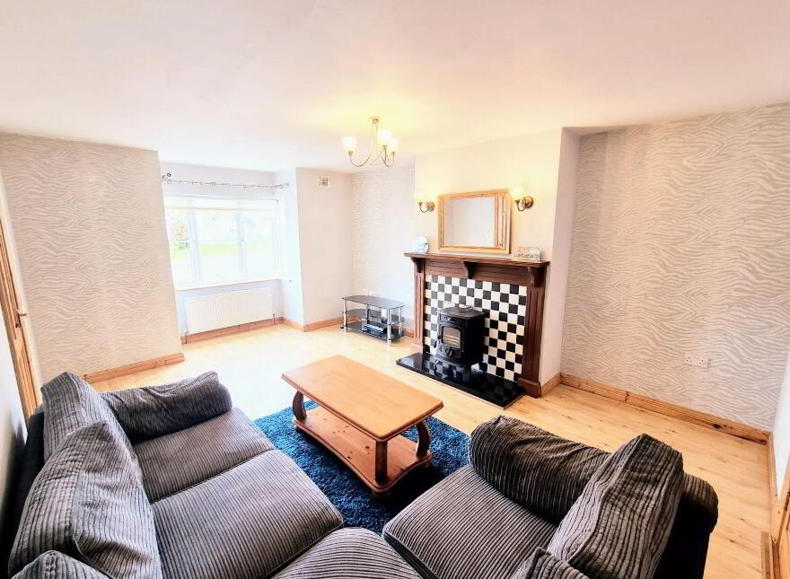 22 Clooneen Park, Manorhamilton, F91T9W6