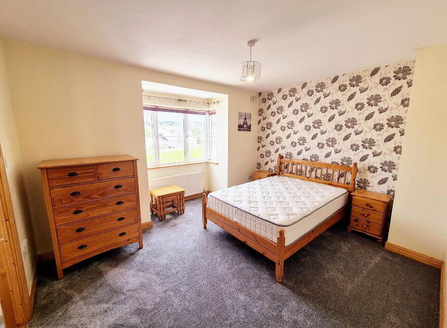 22 Clooneen Park, Manorhamilton, F91T9W6