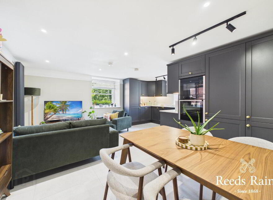 Apartment 8, 6 Lady Ishbel Boulevard, Belfast, BT8 8SJ
