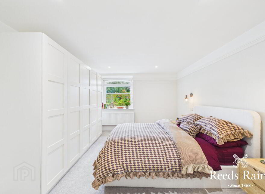 Apartment 8, 6 Lady Ishbel Boulevard, Belfast, BT8 8SJ