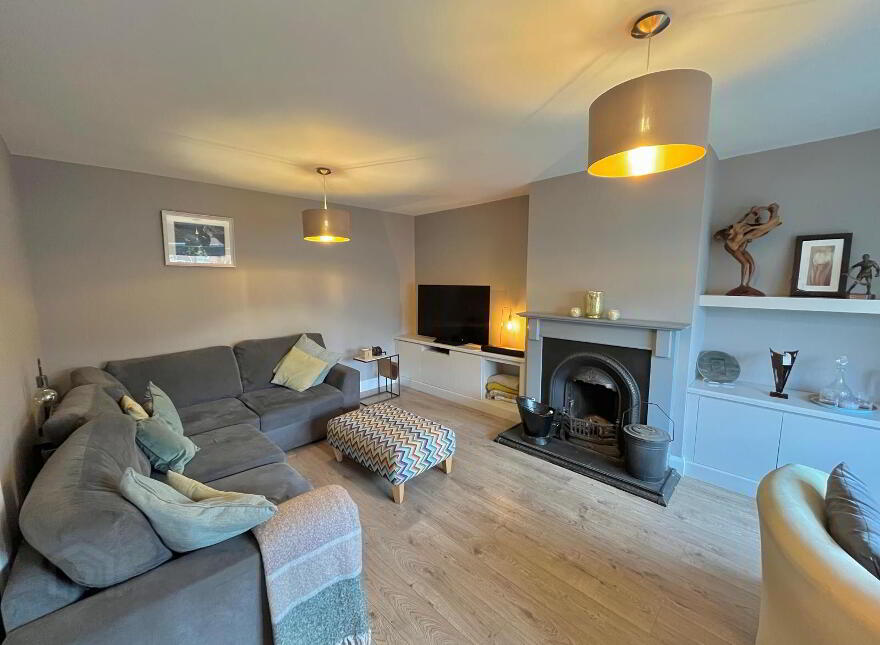 3 Abbotswood Avenue, Monastery Road, Rochestown, T12XWF2
