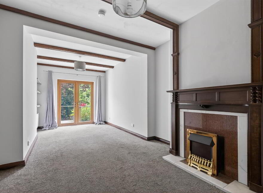 30 Marlborough Park North, Belfast, BT9 6HJ